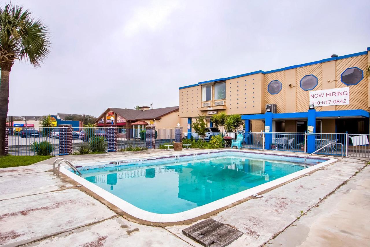 Americas Best Value Inn San Antonio Airport South Exterior foto